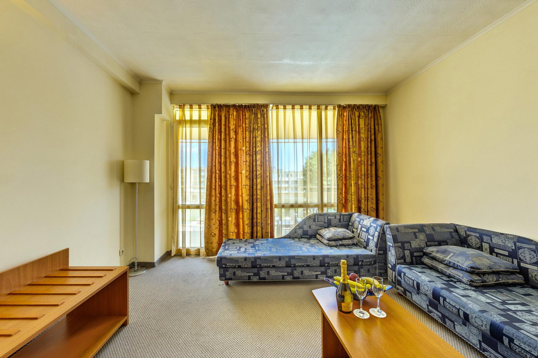 Club Sunny Hotel 4*