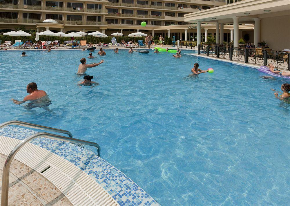 Hotel Club Sunny 4*